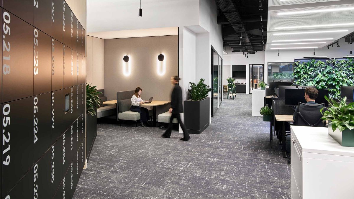 MMoser-HSBC-New-York-Interior-Employee-Work-Settings