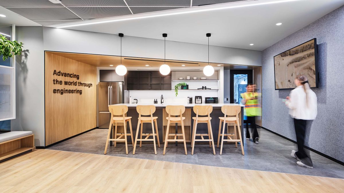 MMoser-Sandvik-Vancouver-Interior-Industrial-Workplace-Kitchen-Space