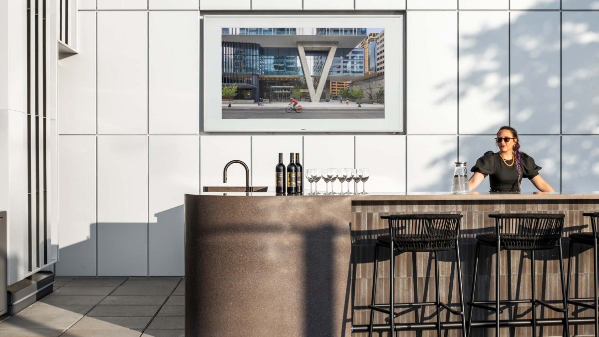 MMoser-The-Stack-Commercial-Rooftop-Design-Vancouver-Exterior-Event-Wet-Bar