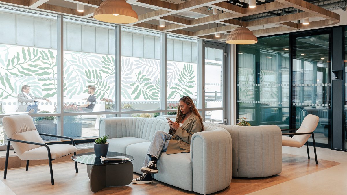 view-out-to-terrace-space-at-mastercard-budapest-office