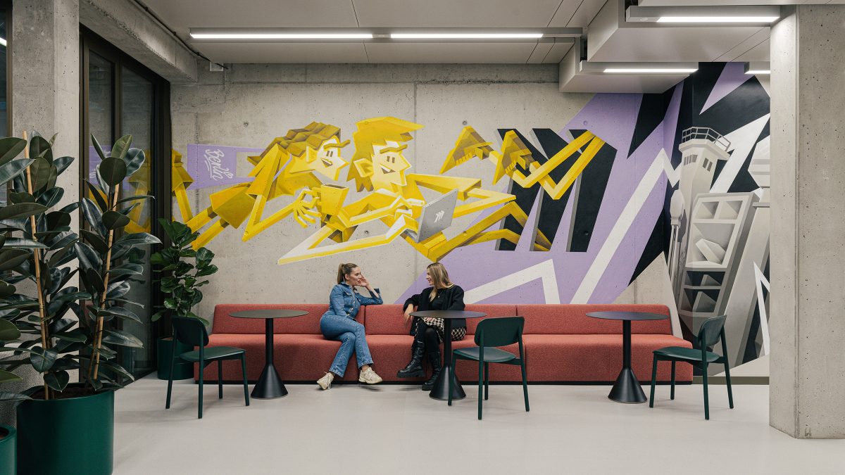 graffiti-art-installation-office-design-in-Berlin