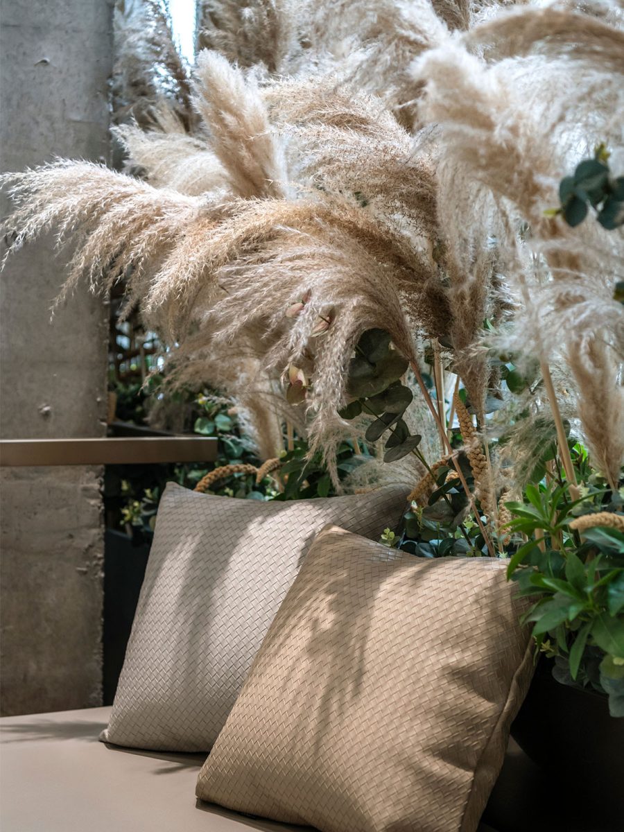 pampas-grass-interior-design-detail